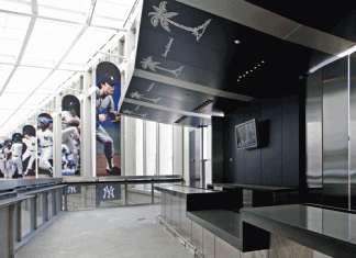 Tommy Bahama’s Bar Debuts at Yankee Stadium tommybahama3.gif
