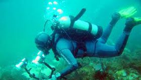 deepseadiver.jpg