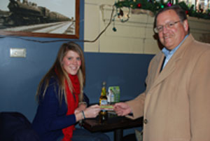 Crown Imports Wants Chicago Boozers To use Public Transit crown-cta-photo-3.jpg