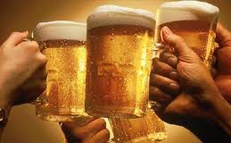 peopledrinkingbeer.jpg