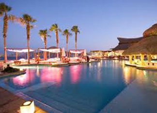 nikkibeach.jpg