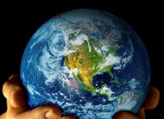 100% Cork Campaign Participates in Earth Day earth.jpg