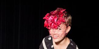 Winner of Heering Goes Mad (Men) 2011 Announced heeringbartender.jpg
