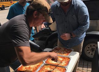 Bartenders to Mix Up Drinks for a Hurricanes Harvey and Irma Fundraiser