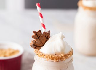 Baileys Pumpkin Spice Gingerbread Shake