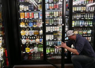 Pulling Off the Perfect Beer Tasting