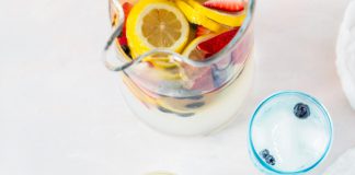 Smirnoff Red, White & Berry Coconut Lemonade