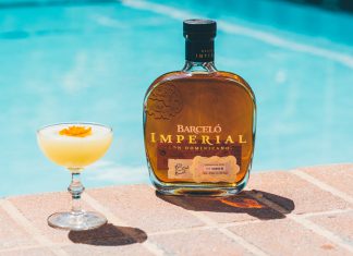 Barceló Imperial Bottle & Skinny Beach Cocktail