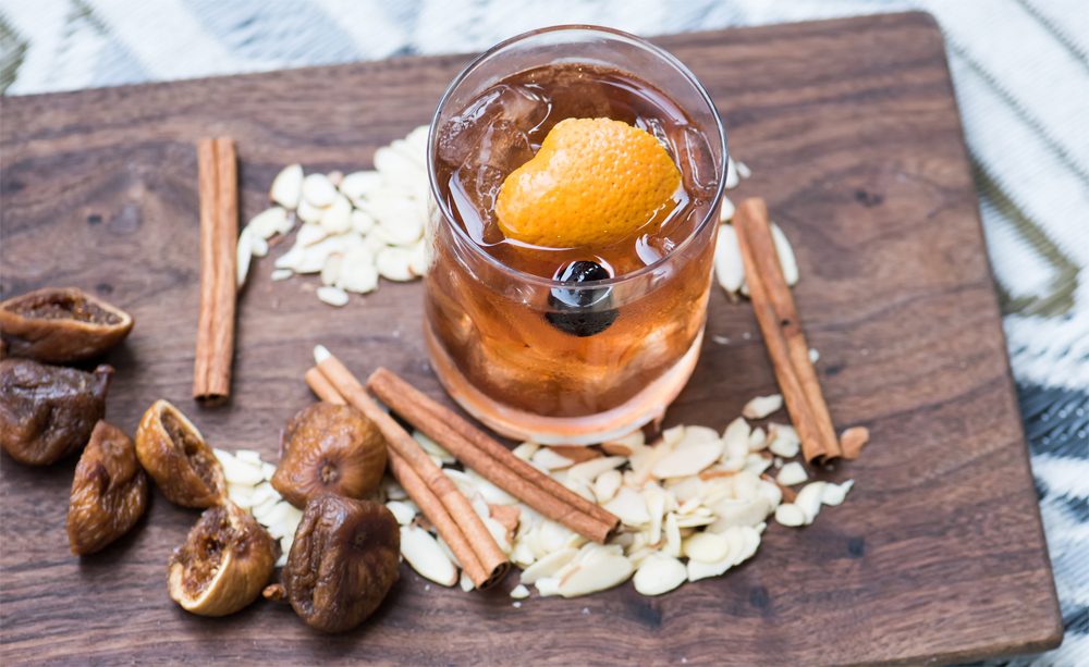 Cleo's Ginger Spice Cocktail recipe