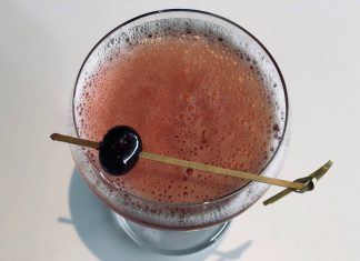 Fireball Whiskey Dragon’s Fire Cocktail Recipe FireLake Grill House & Cocktail Bar's Dragon's Fire Cocktail Recipe