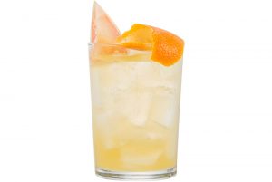 Monin Skinny Peach Squeeze Mocktail