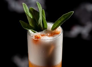 Ron Barceló's Desayuno Tropical Cocktail Recipe