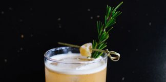 Basil Hayden’s® Bourbon Ginger Buck Cocktail Recipe