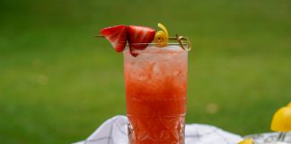Zaya Rum Bubbly Rum Berry Lemonade cocktail recipe