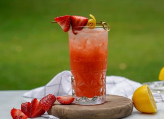 Bubbly Rum Berry Lemonade Zaya Rum Bubbly Rum Berry Lemonade cocktail recipe