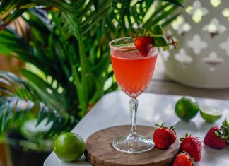 Lime & Strawberry Drop Martini Seagram's Vodka Lime & Strawberry Drop Martini