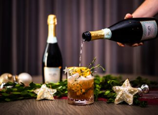 Christmas Thyme Cocktail Mezza di Mezzacorona Christmas Thyme Cocktail Recipe