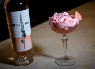 Rosé Berry Merry The Daisy Rosé Berry Merry cocktail recipe