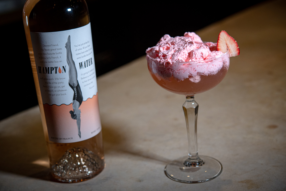The Daisy Rosé Berry Merry cocktail recipe