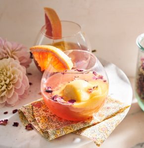 Taffer’s Mixologist Mango + Grapefruit Strawberry Float