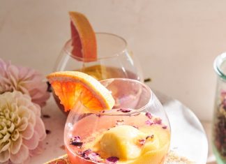 Taffer’s Mixologist Mango + Grapefruit Strawberry Float Taffer’s Mixologist Mango + Grapefruit Strawberry Float