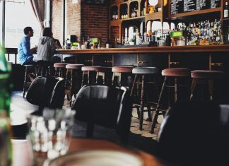 What Consumers Think About Returning to Bars & Restaurants During COVID-19 bar and restaurant consumer perception