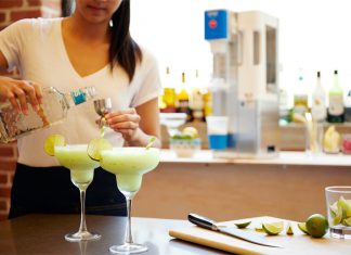 f'real foodservice blender blended drinks