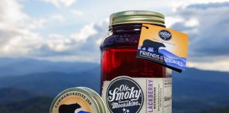 Ole Smoky ‘Friends of the Smokies’ Blackberry Moonshine