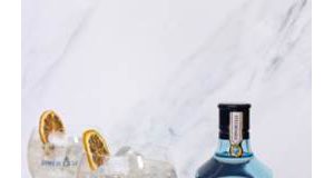 Holiday Collins Bombay Sapphire