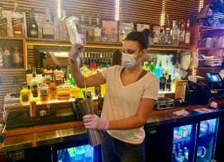 5 Tips to Launching a New Bar/Restaurant on a Budget masked bartender proof of vaccination