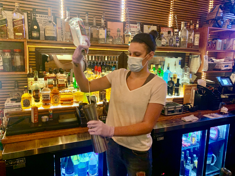 masked bartender proof of vaccination