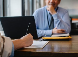 5 (Creative!) Ways to Recruit Bartenders During a Worker Shortage recruit bartenders hire bartenders