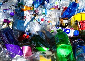 Tips on How to Reduce Plastic Pollution in Oceans for World Habitat Day plastic pollution world habitat day sofidel