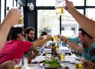 DISCUS Reports That Spirits Growth is Supported by Hospitality Industry Recovery hospitality industry labor shortage